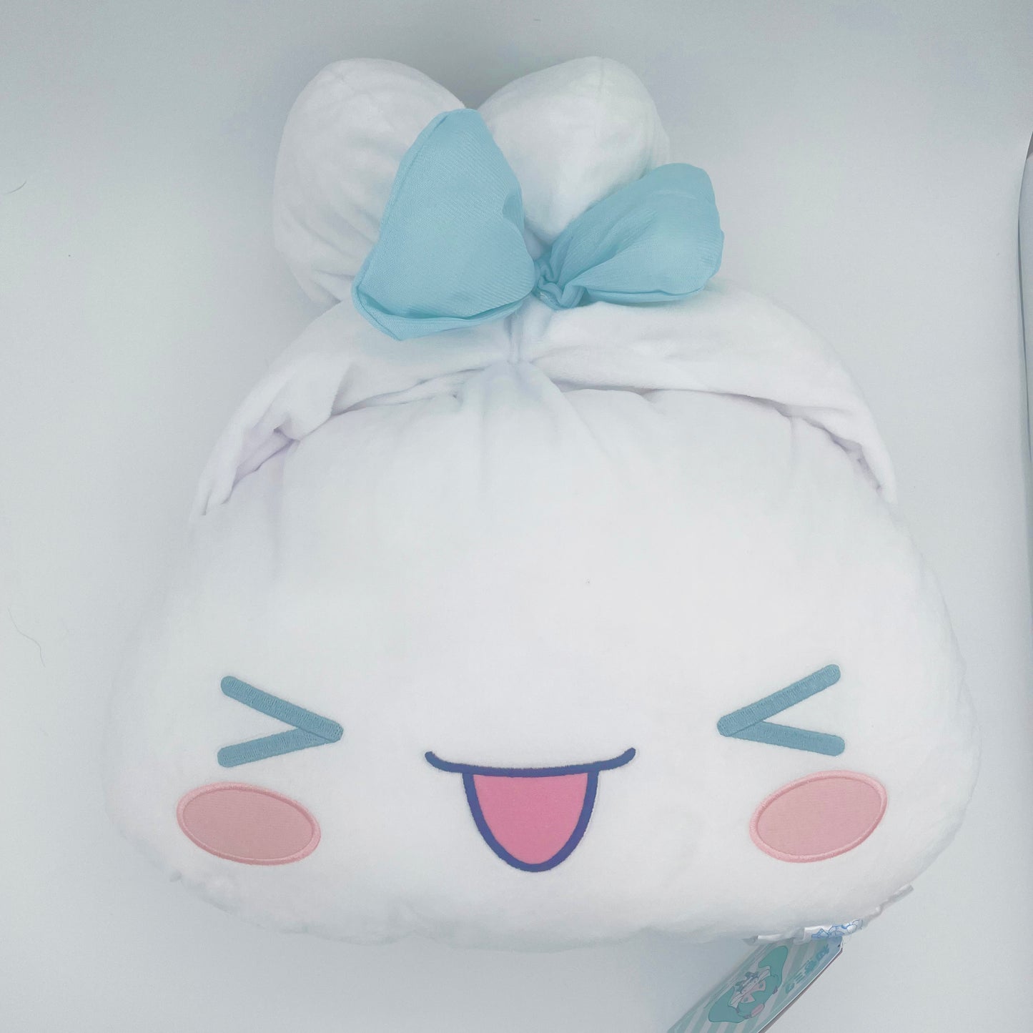 Hatsune Miku x Cinnamoroll Face Cushion